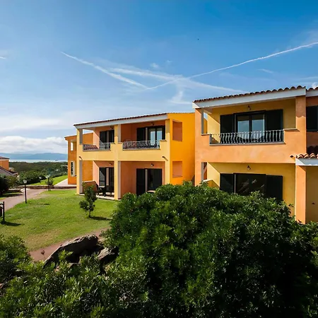 Hotiday 4* غولفو أرانتْشي