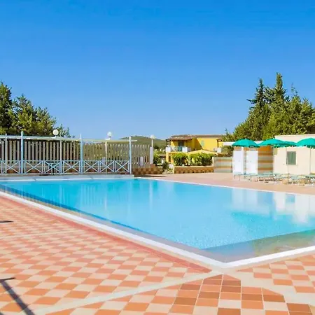 Hotiday غولفو أرانتْشي